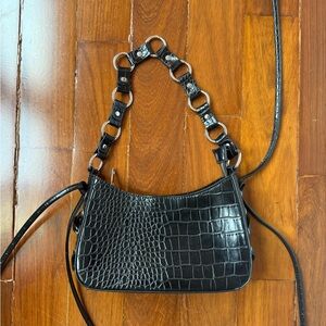 Urban Outfitters Black Croc-Embossed Shoulder Bag with Ring-Link Strap